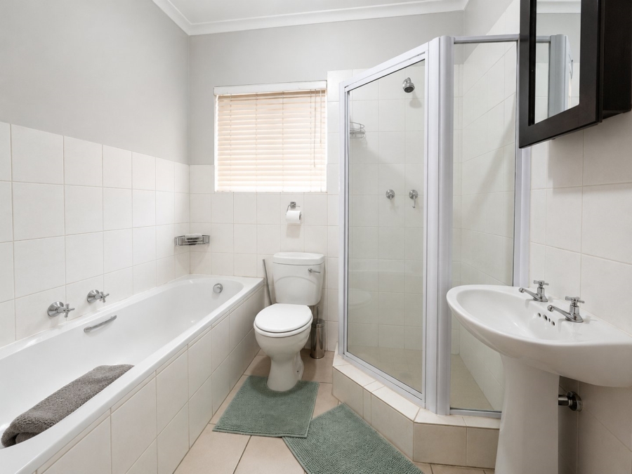 2 Bedroom Property for Sale in Rodericks Park Free State